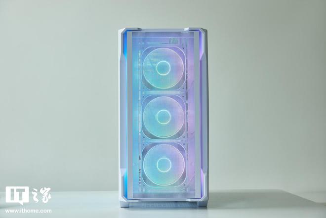 AMD 锐龙 9 9950X3D 处理器体验评测：当之无愧的性能“全能王”(图7)